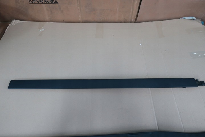 фото №1, Freelander ii 2 заглушка рейлінг дах права 06-