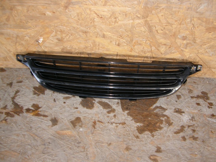 фото №1, Avensis t22 97-00 решітка радіатора решітка оригінал