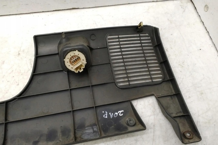 фото №10, Нижня планка декоративна панелі розподільчої mitsubishi colt iv ca_a mb803526