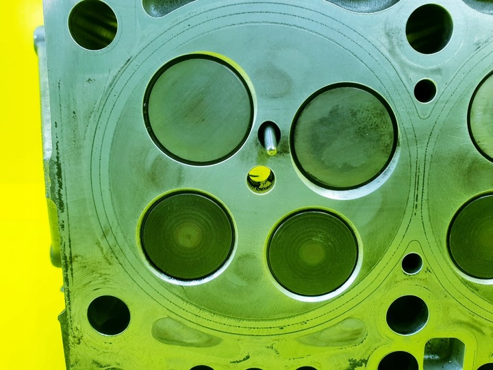 фото №9, Головка правая audi a4 b8 a6 c7 a8 d4 q7 touareg phaeton 3.0 tdi 0594ap