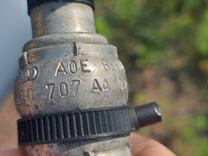 фото №10, Шланг кондиционера audi a6 c4 2,5tdi 4a0260707aa 2szt