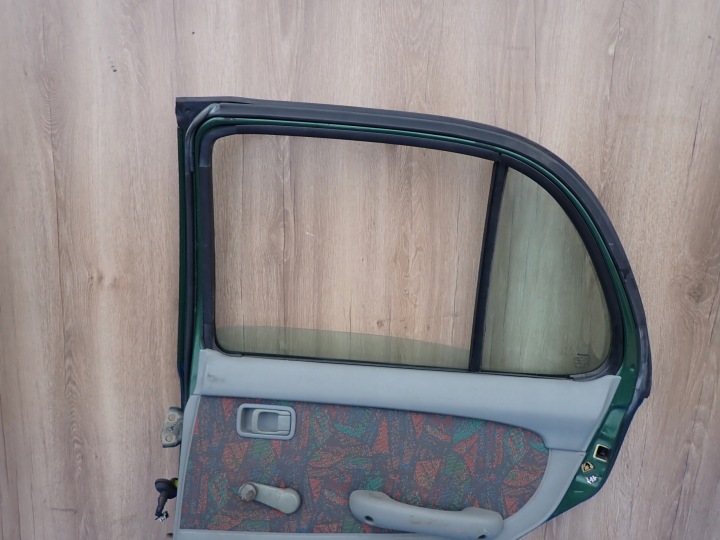 фото №13, Nissan micra k11 5d 92-01 дверь задние правые