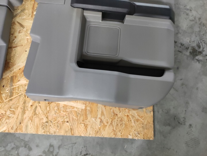 фото №7, Ford f150 боковина обшивки дверь зад 2015 боковина обивка