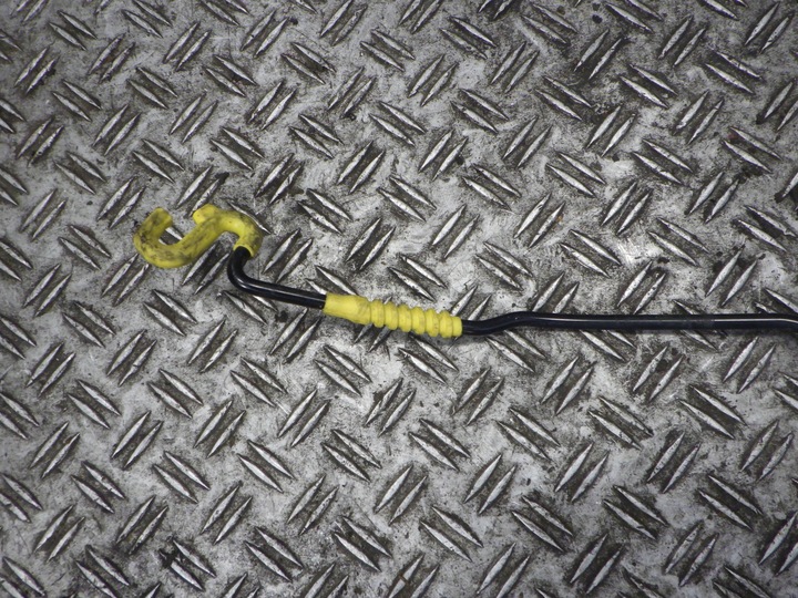 фото №3, Audi a1 ii 82a ременя перед лівий кронштейн 82a806929a