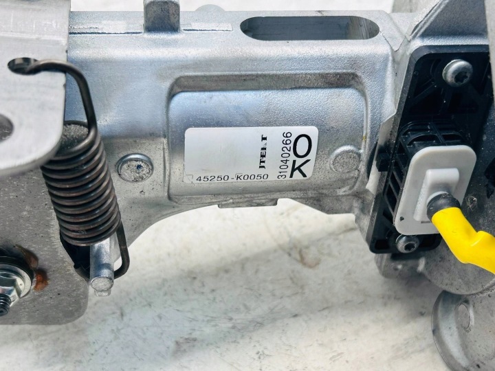 фото №10, Yaris iv гібрид рульова колонка підсилювач електричні 89650-k0050