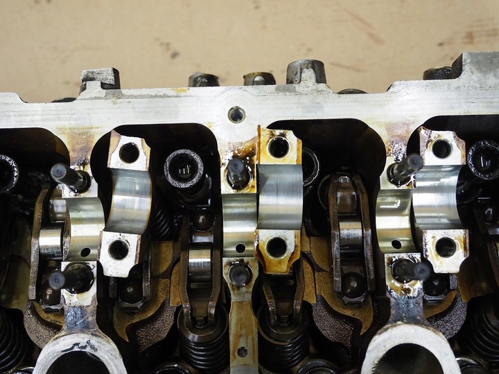 фото №11, Головка w12 6.0 левая 07c103373n audi a8 d3 w12