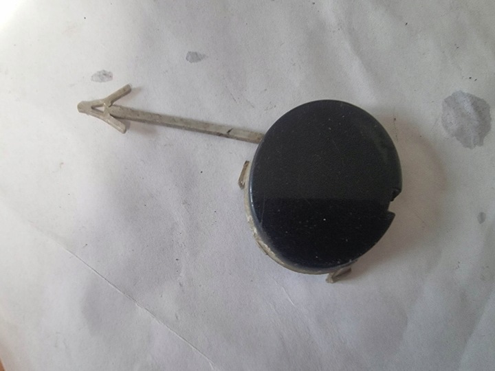 фото №1, Ford mondeo mk4 - заглушка фаркоп бампера перед