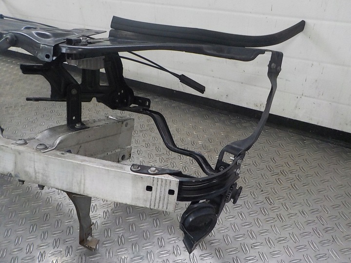 фото №12, Mercedes w207 купе 09- pas перед радиатор балка