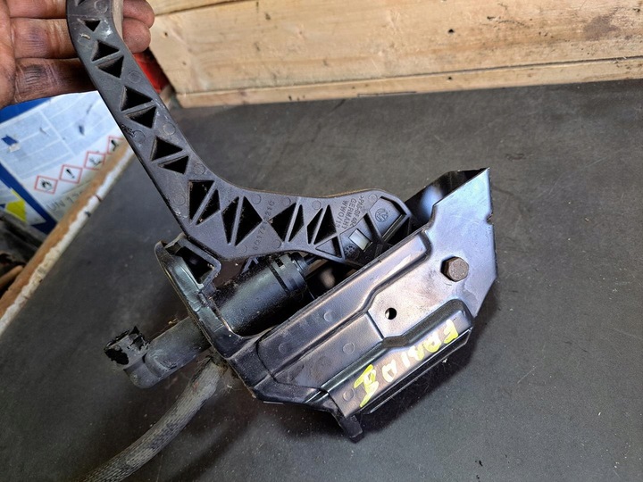 фото №12, Автомобіль skoda fabia i 1.2 універсал педаль гальмівний гальмо помпа оригінал