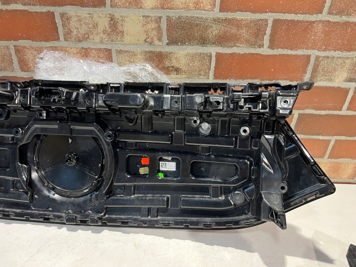 фото №14, Решётка решётка led mercedes eqa a243 w243 a2438885900
