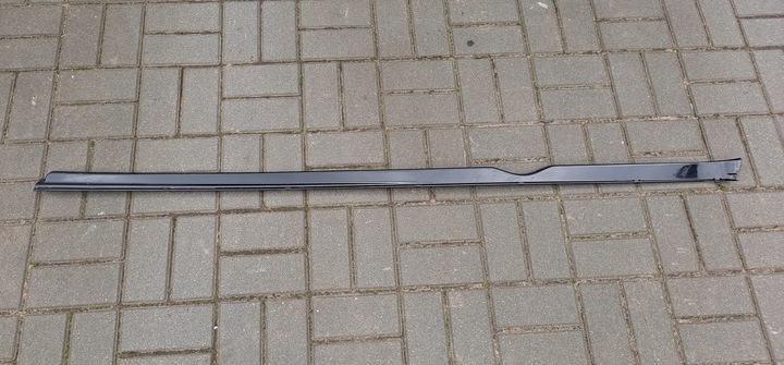 фото №1, Tesla модель s планка накладка пороговая правая 1012217-00-c