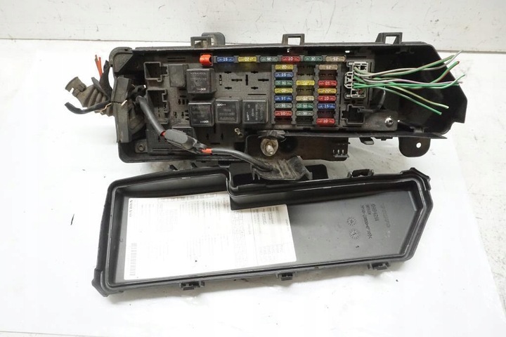 фото №8, Коробка запобіжників volvo xc90 2.5 t