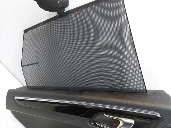 фото №3, Porsche macan 95b оббивка боковина двері лівий зад ролета