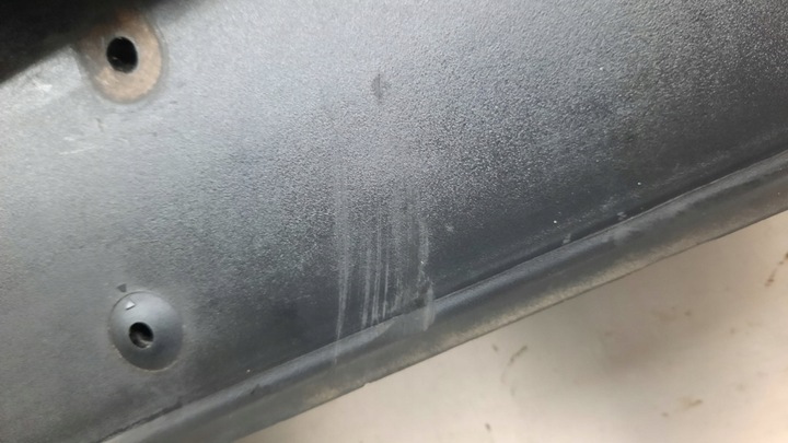 фото №6, Панель под лобовым стеклом 7027083 bmw e61 03-07r 2.0d