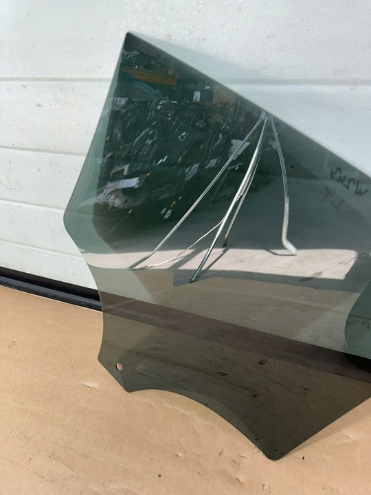 фото №9, Стекло левый зад, левая задняя mercedes w243, h243, w247, h247 gla, eqa тёмное