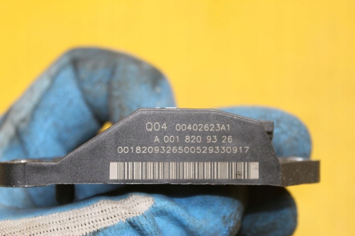 фото №5, Датчик удара правые bok a0018209326 cls w219