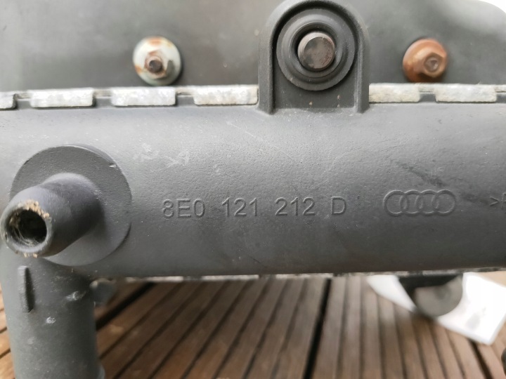 фото №6, Audi s4 b6 4.2 v8 bbk радиатор основний  левая 8e0121212d oem номер