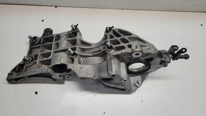 фото №6, Лапи кронштейн генератора vw golf vi 2.0 tdi cba