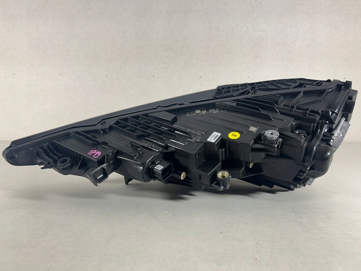 фото №12, Audi q8 sq8 4m8 рестайлинг полный led matrix лампа левая правая перед фары новое