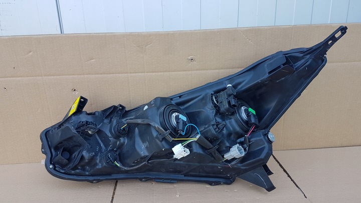 фото №10, Лампа перед права nissan micra k14 звичайна + led