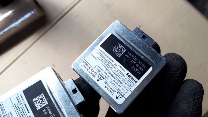 фото №7, S4 b8 рестайлинг a4 ксеноновая лампа ксеноновые лампы philips 928533524 s5