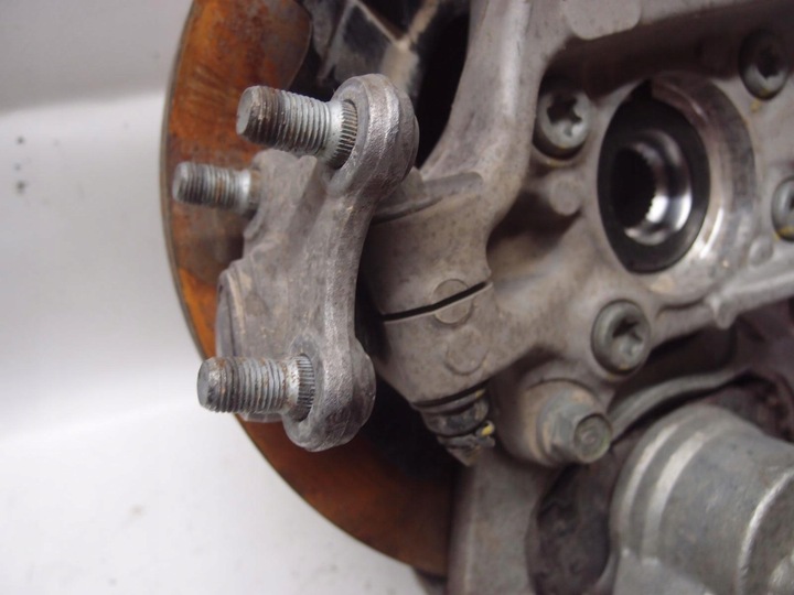 фото №10, Поворотна опора ступиця диск лівий перед tucson iv