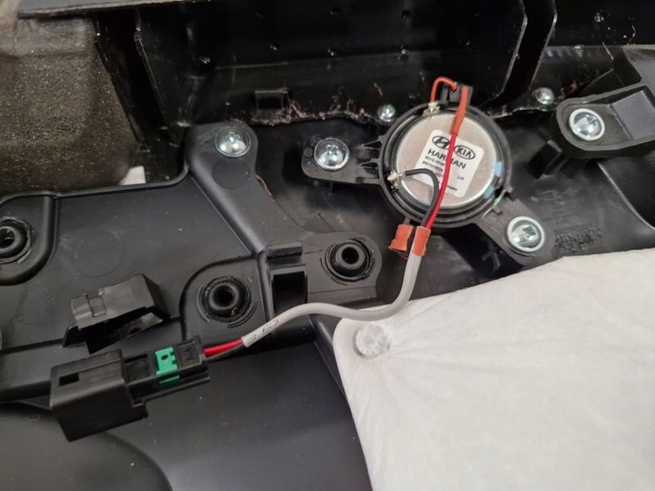 фото №10, Kia sportage iv 4 gt line боковина обивка дверь левый перед eu кожа