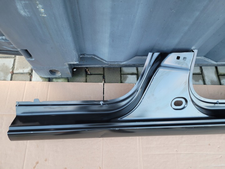 фото №6, Renault twingo iii 3 порог левое зад заднее 764617658r