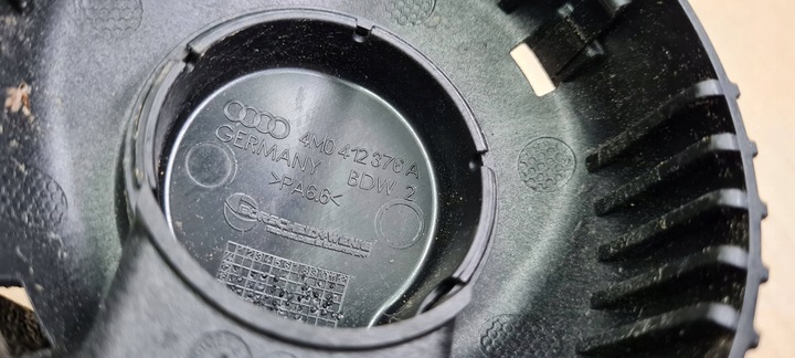 фото №10, Sq5 q5 80a заглушка накладка амортизатора 4m0412376a