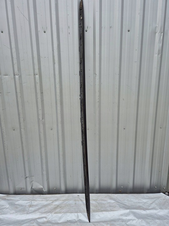 фото №6, Audi a4 b8 8k s-line порог правые накладка 8k0854932a