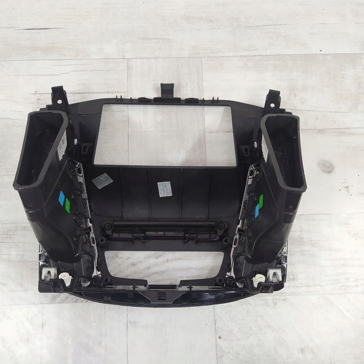 фото №5, Защита корпус рамка радио синхронизация решётка средняя ford focus mk3 iii