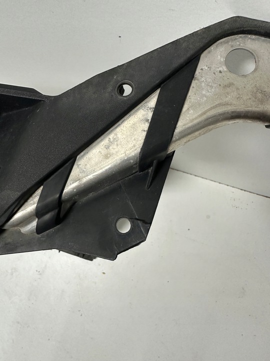 фото №5, Pas переднее audi a4 b9