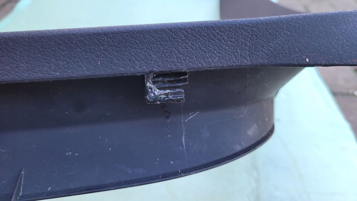 фото №8, Audi a6 c6 универсал защита обивка стёкла крышки задней багажника 4f9867973a