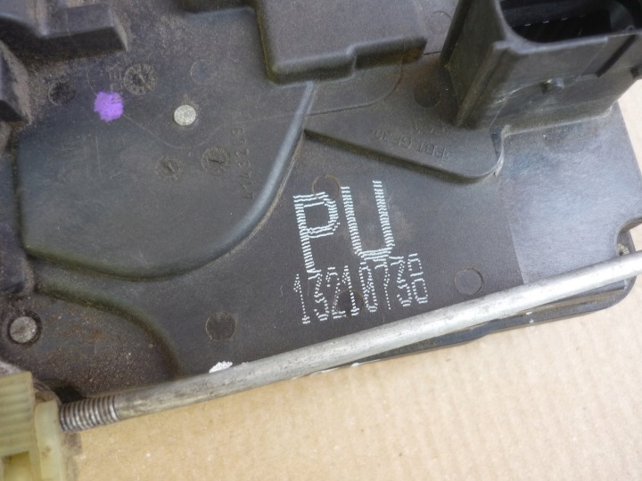 фото №7, Замок двери левые зад opel zafira b astra h 13210738 pu 4 pin исправный