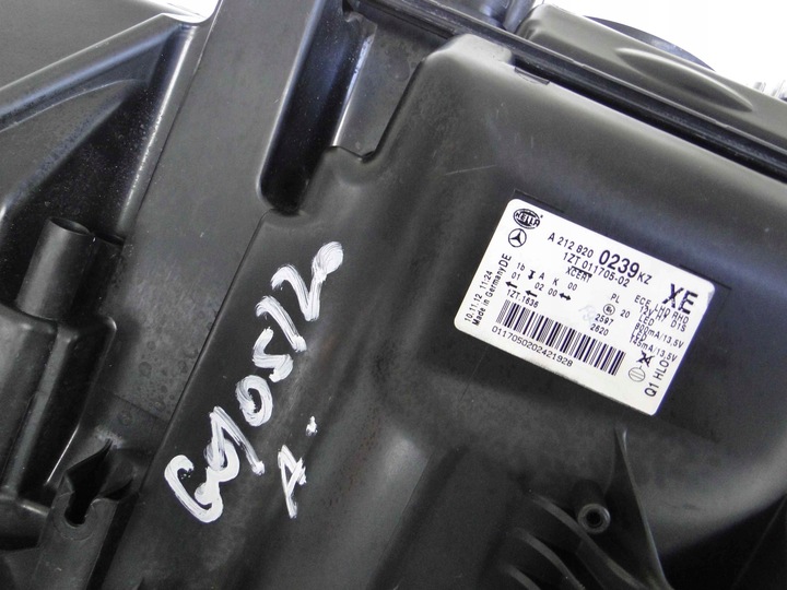 фото №9, Mercedes w212 212 лампа права ксенон некерована