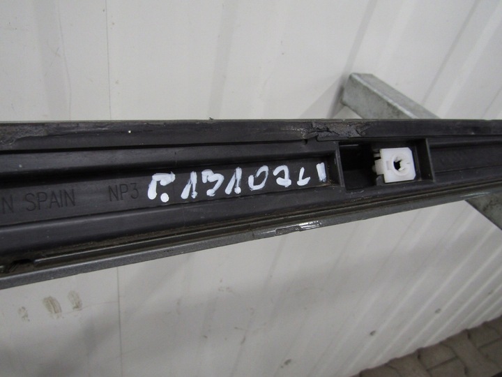 фото №8, Планка пороговая левая audi a1 s line 82a 17- s1