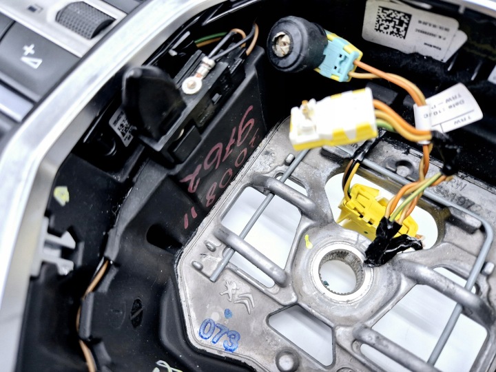 фото №13, Кермо багатофункціональна peugeot 3008 ii 2016- 98105487au