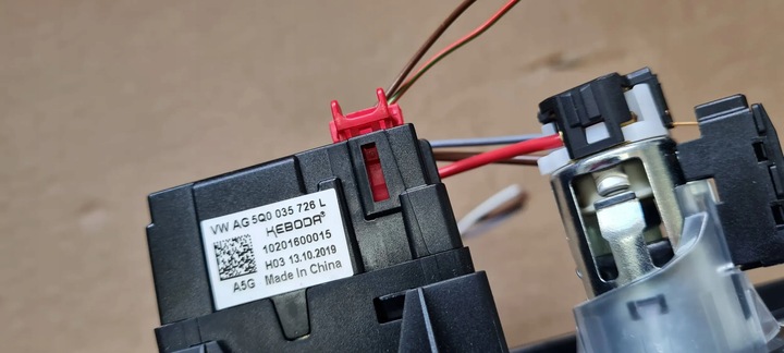 фото №7, Q5 80a sq5 port гнездо usb 5q0035726l 80a863324a