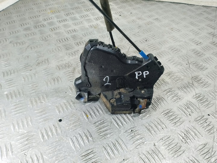 фото №1, Замок двері праві перед toyota corolla verso ii