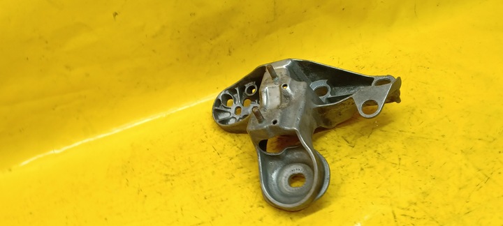 фото №11, Лапи двигуна audi a6 c5 2,5tdi 4b0199351b