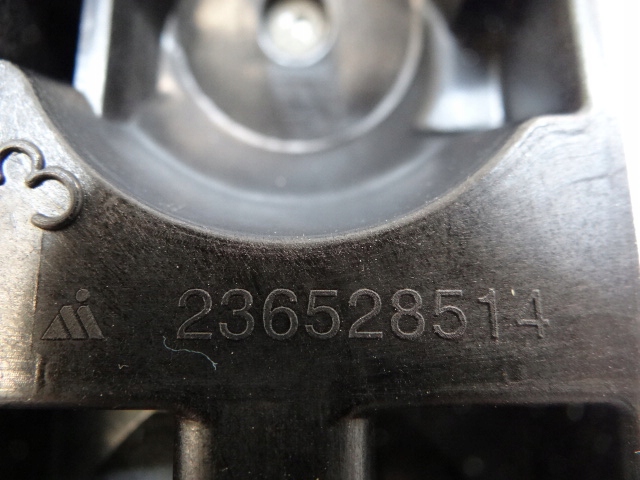 фото №10, Opel astra v k лівий ковзун кріплення бампера заднього зад 39086936