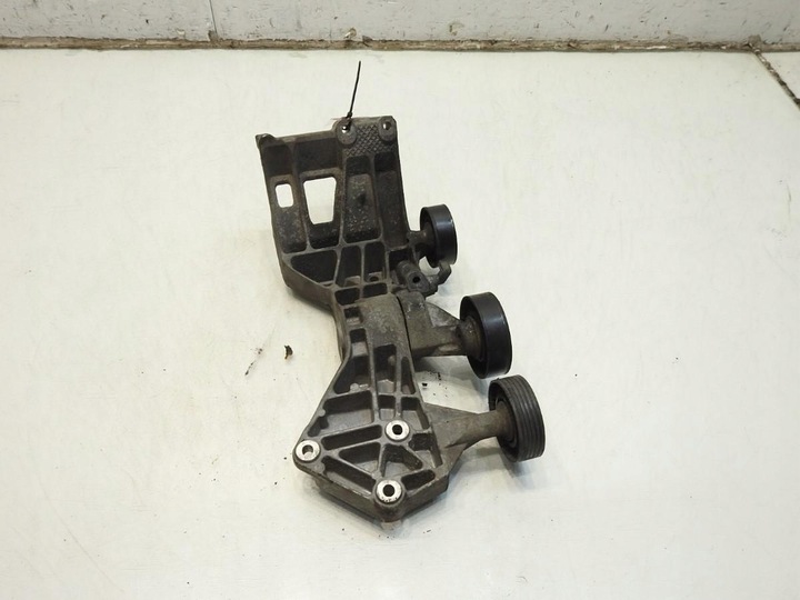 фото №5, Лапи основа генератора mercedes w245 b180 1.7
