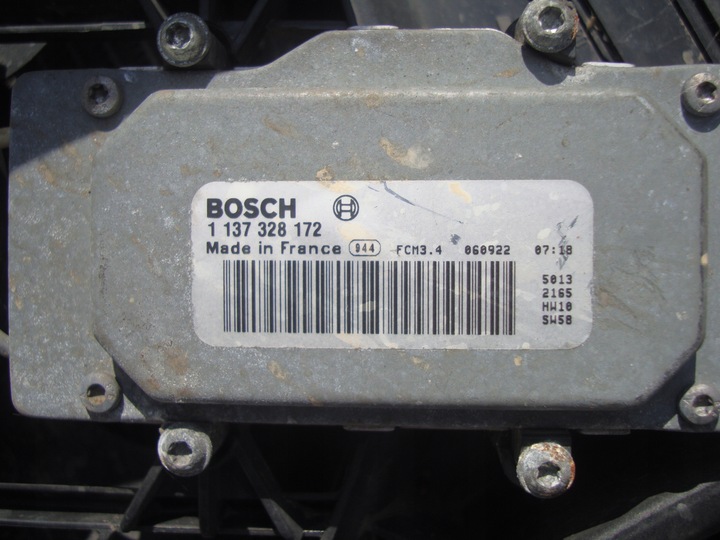 фото №10, Радиаторов радиатор вода кондиционер вентилятор 3,0 touareg 7l 02-10