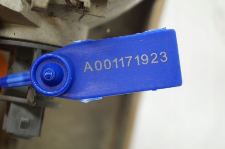 фото №7, Поворотник поворот левые перед volvo v70 i c70 i 9483178 8628243