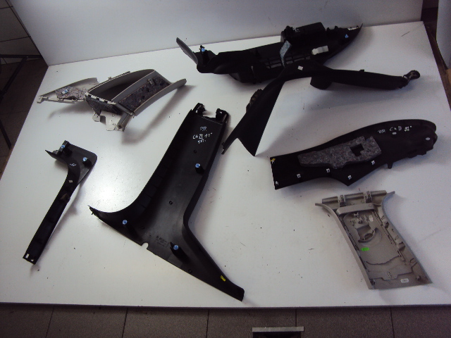 фото №4, Защитные накладки стоек правая сторона citroen c4 ii b7 11 r