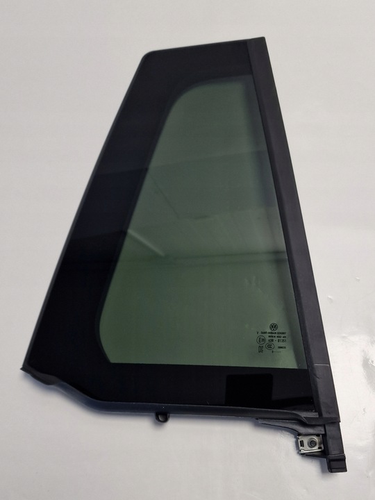 фото №1, Golf 8 універсал скло бокова права задня тонована кузовна 5h9845214