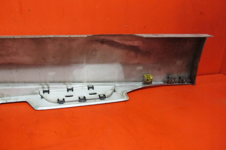 фото №13, Bmw 1 e87 м-пакет планка накладка пороговая левая 354/7 титан серебро металлик