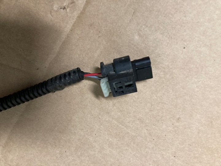 фото №3, Джгут установка pdc бампера заднього tesla 3