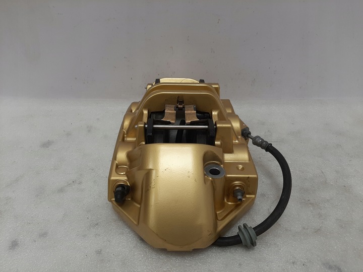 фото №11, Затискачі bmw ceramika m3 m4 m5 m8 g80 g82 f90 f91