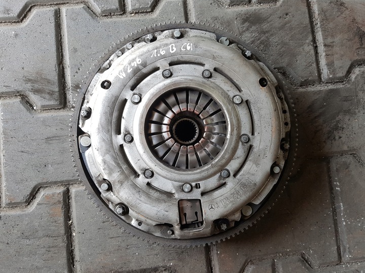 фото №1, Mercedes b w246 1.6 b cgi колесо двомасовий